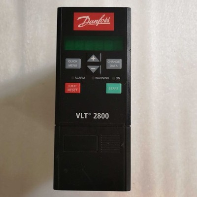One Used Inverter For Danfoss VLT2805PT4B20STR0DBF00A00C1 VLT2800 178B5024