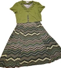 Julian Taylor 2pc Dress Set 8 Green Short Sleeve Geometric