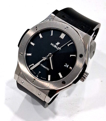 Hublot Classic Fusion Titanium Men's  Watch - 511.NX.1171.RX