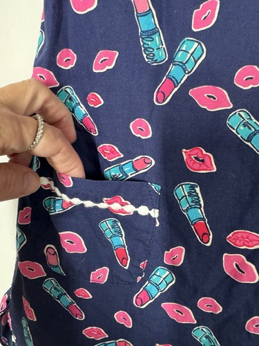 Lilly Pulitzer Little Lilly Classic Shift Dress Blue Lipsticks Kisses Girls S - Picture 2 of 11
