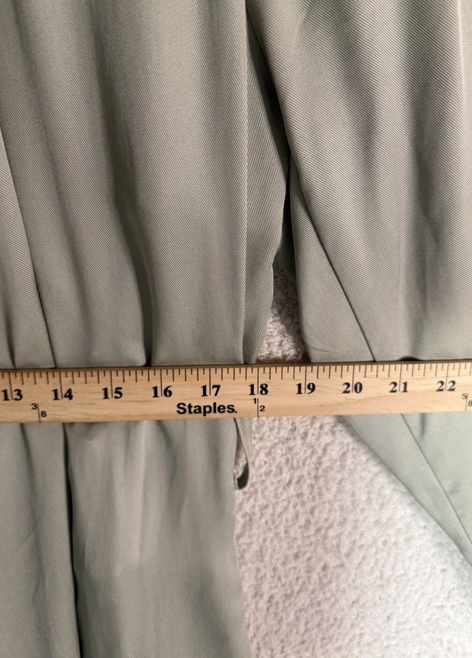 Gabardina para mujer Badgley Mischka talla grande Foto 4 de 4