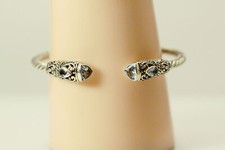 Sterling Silver 925 Twisted Cuff Bracelet with Blue Stones 18.8 Grams BR5220