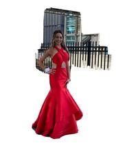 Rachel Allan prom dress - Stands Out In A Crowd