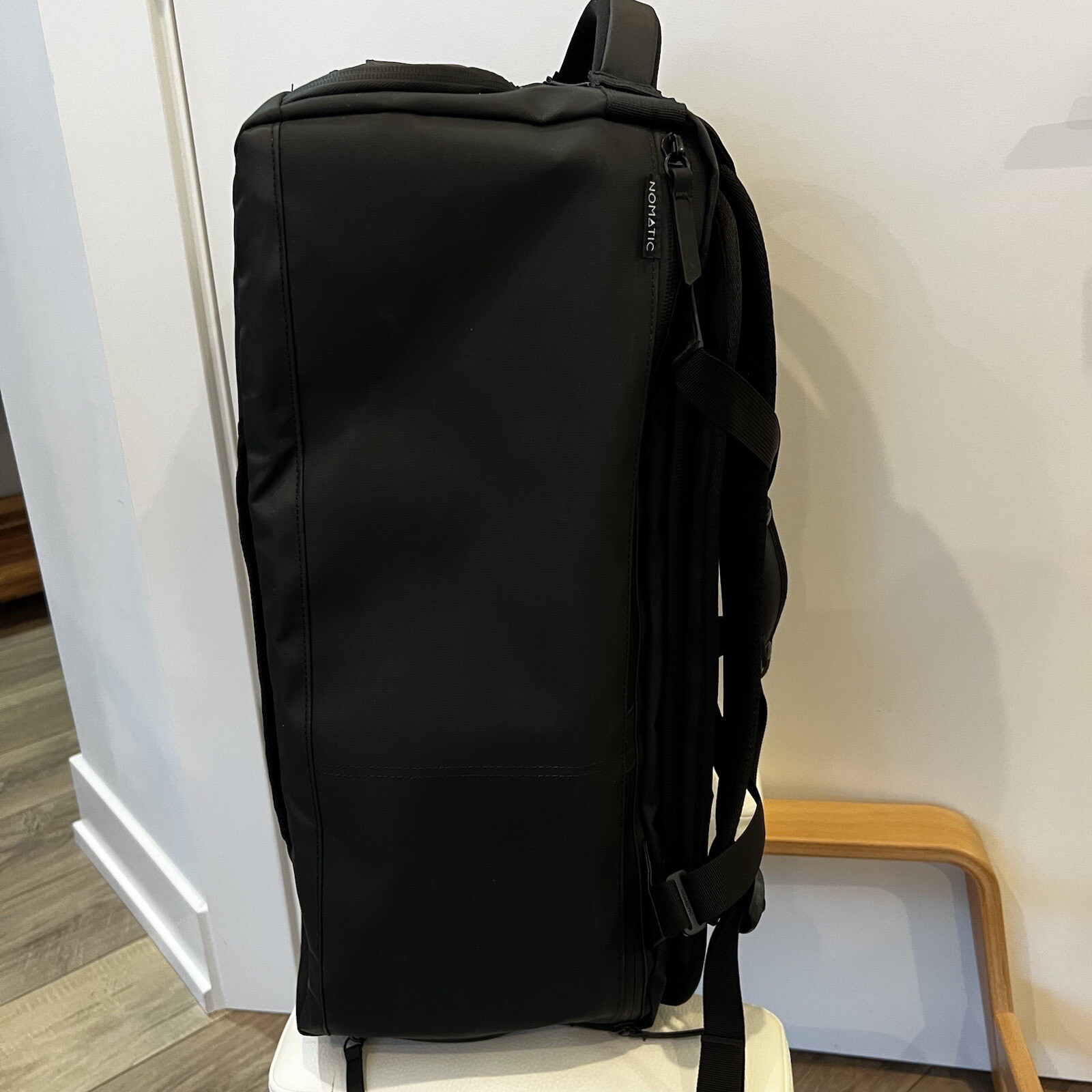 NOMATIC 40L Travel Bag V2 Convertible Duffel/Backpack Carryon Bag