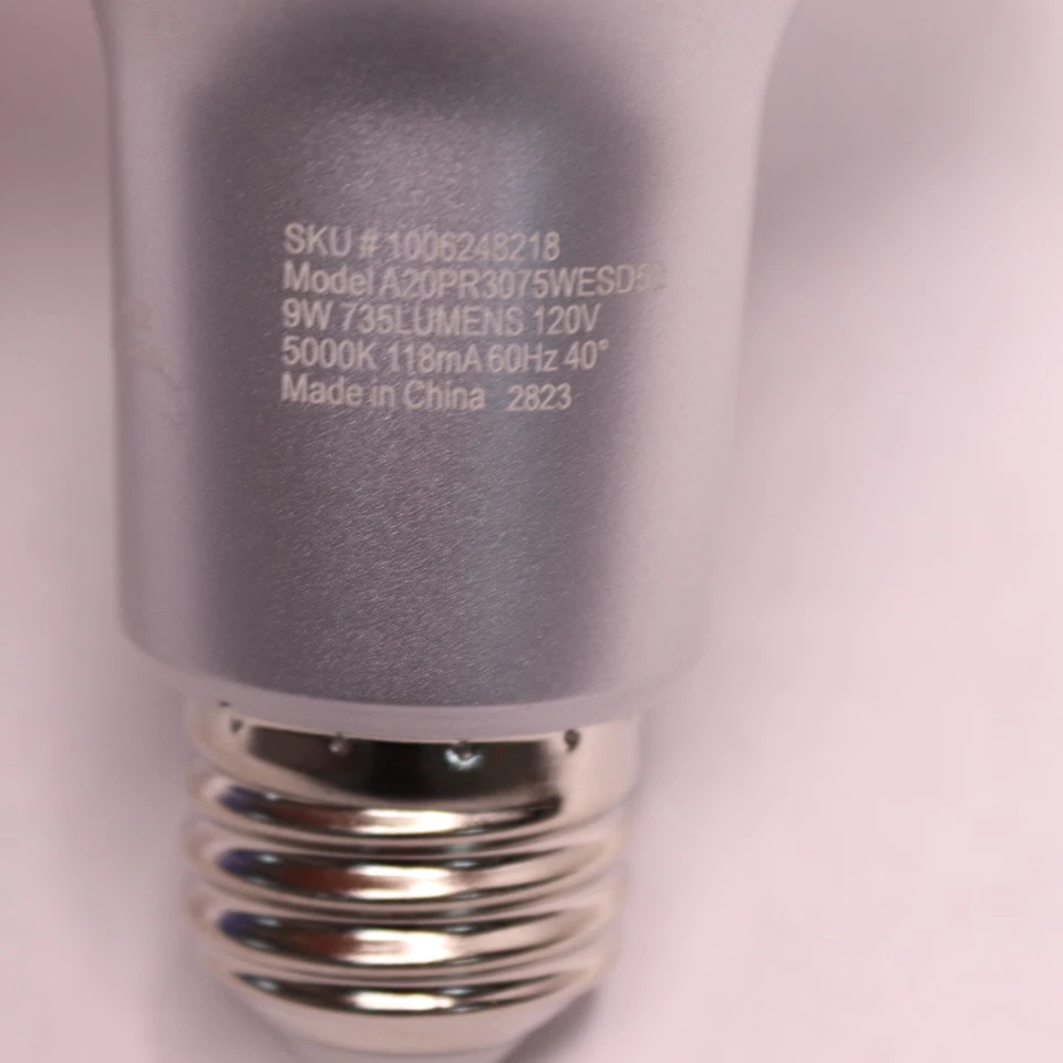 Ecosmart Dimmable LED Flood Light Bulb Daylight 5000K 735lm 75W 1006248218 - Image 3 of 4