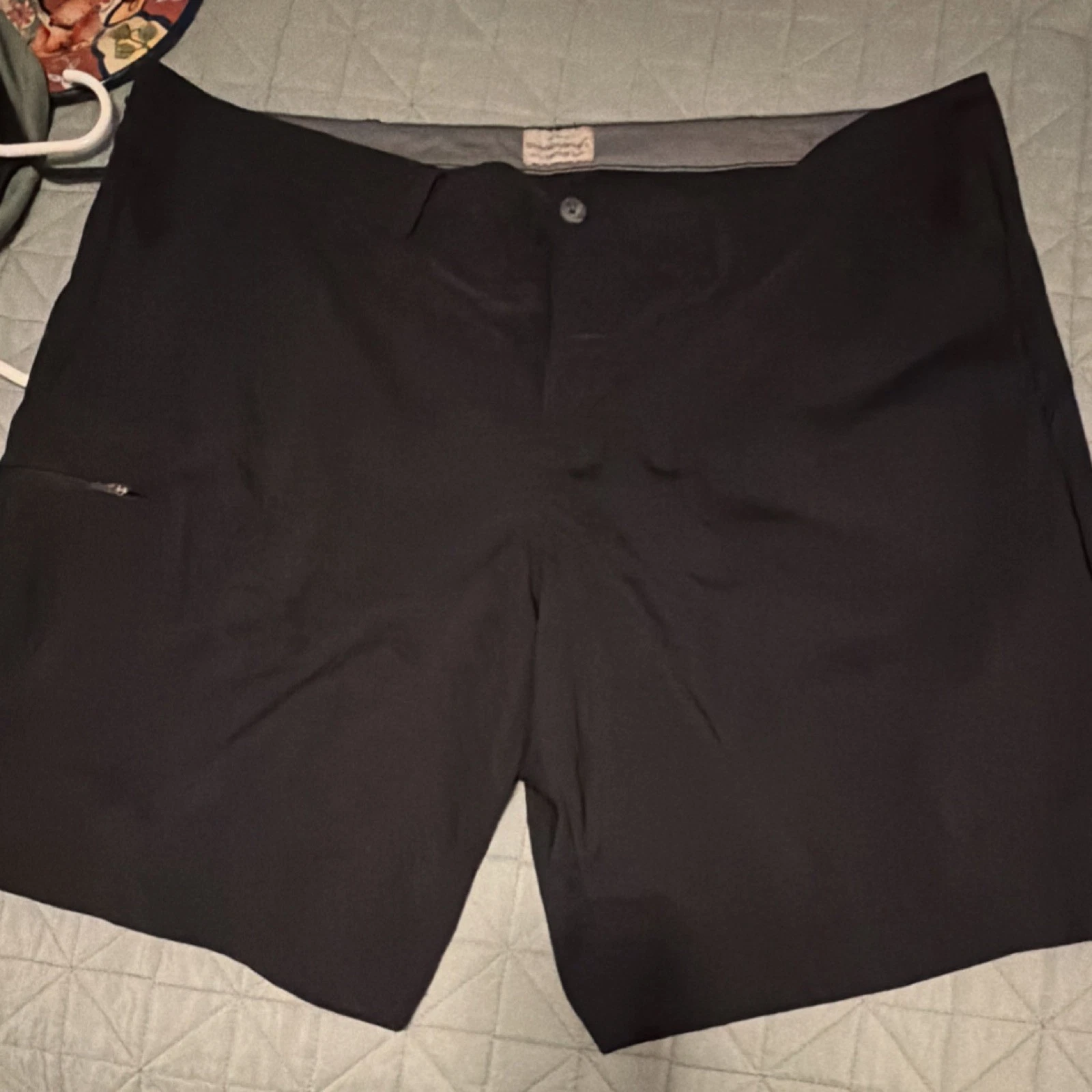 Weatherproof Vintage Men's Regular Fit Black Nylon Shorts Flat Front Button 136…