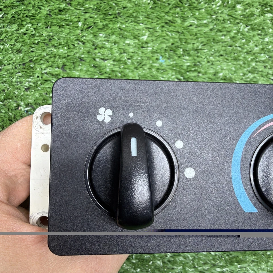 Ford Ranger 2003-2011 aire acondicionado calefacción climatización unidad P: 3L5H-19E764-AA ¡FABRICANTE DE EQUIPOS ORIGINALES! Foto 2 de 4