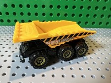 Matchbox Dump Truck Black  Yellow C. 2014 1:140 Scale MBX Crew Rare