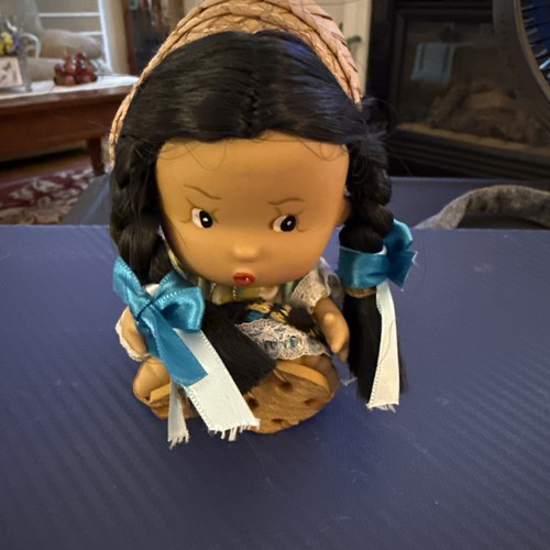 Fig39-Mexican Vintage Doll Momis Munecas Muneco Nomis Pequena Stands