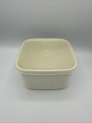 Vintage White Igloo Square Container with Lid 5.5  x 3.5 