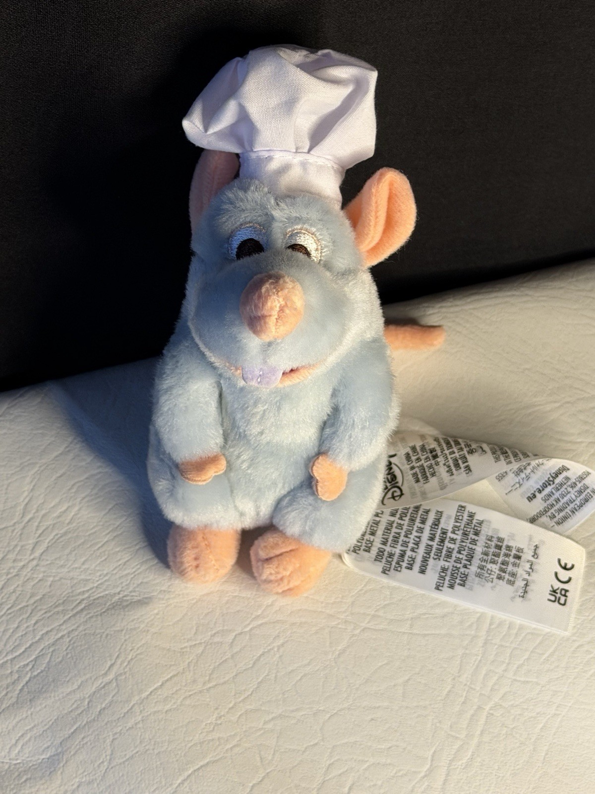 Disney Store Ratatouille Chef Remy Magnetic Shoulder Plush Toy