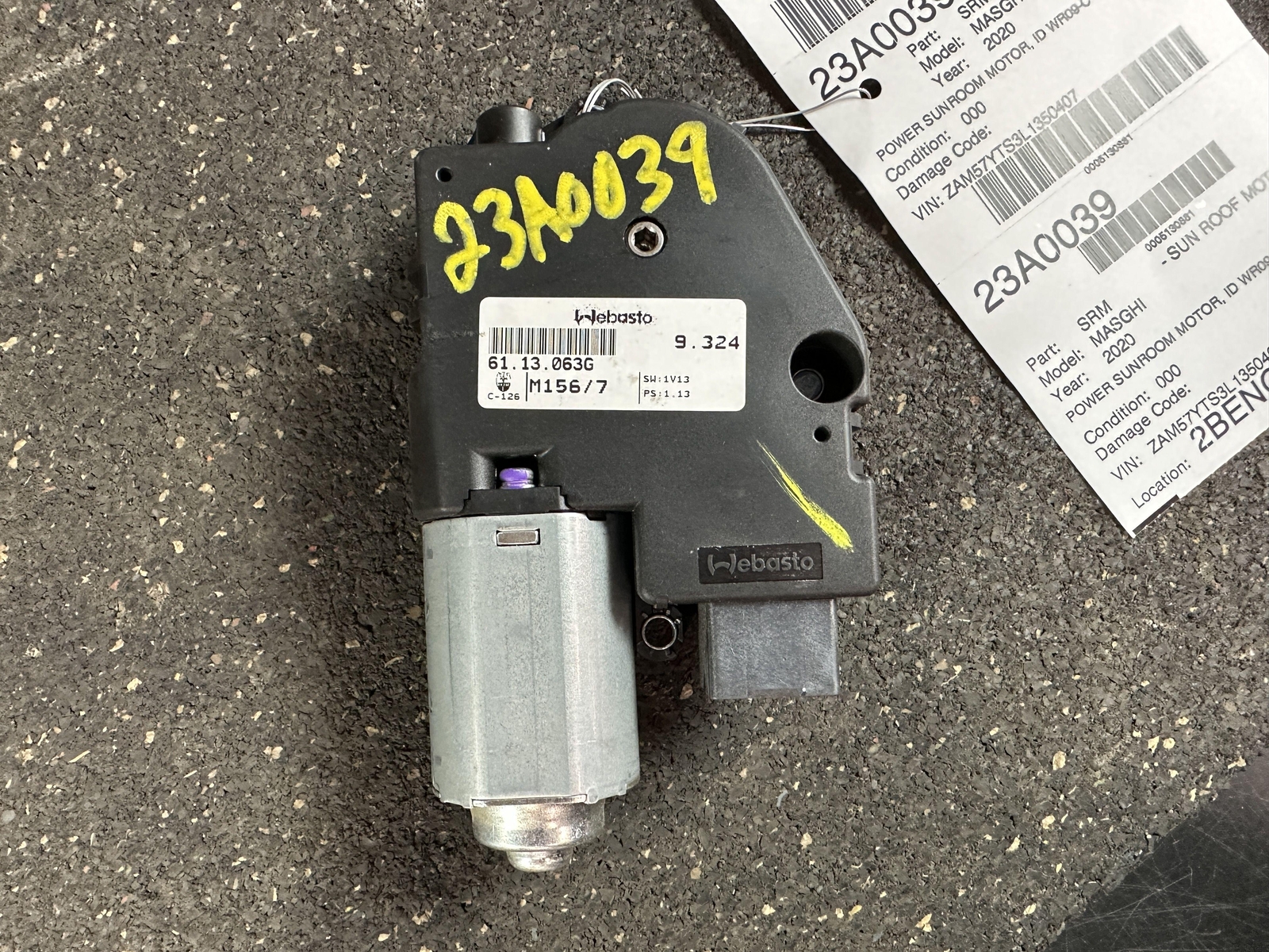 17-20 MASERATI GHIBLI POWER SUNROOF MOTOR ID WR09-C05-AA