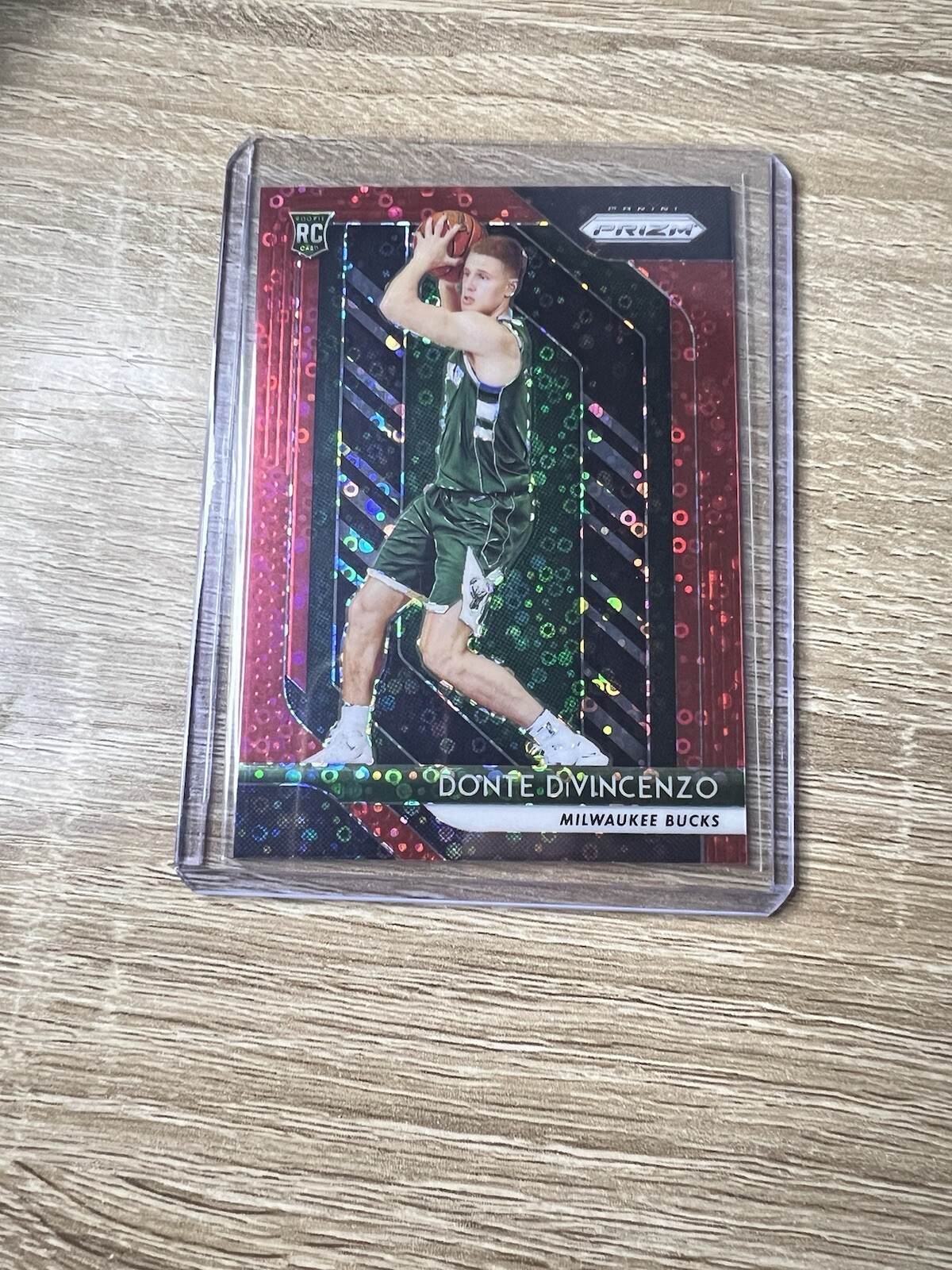 2018 Panini Prizm Donte DiVincenzo Fast Break Red Prizm /125
