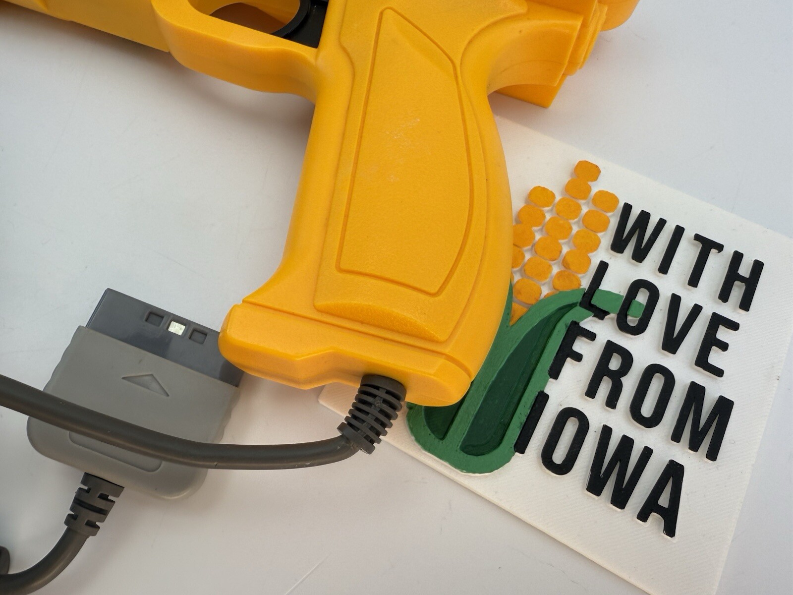 Nuby Pro Line The Heater Light Gun Sony Playstation 1 ps1 Tested Working Yellow