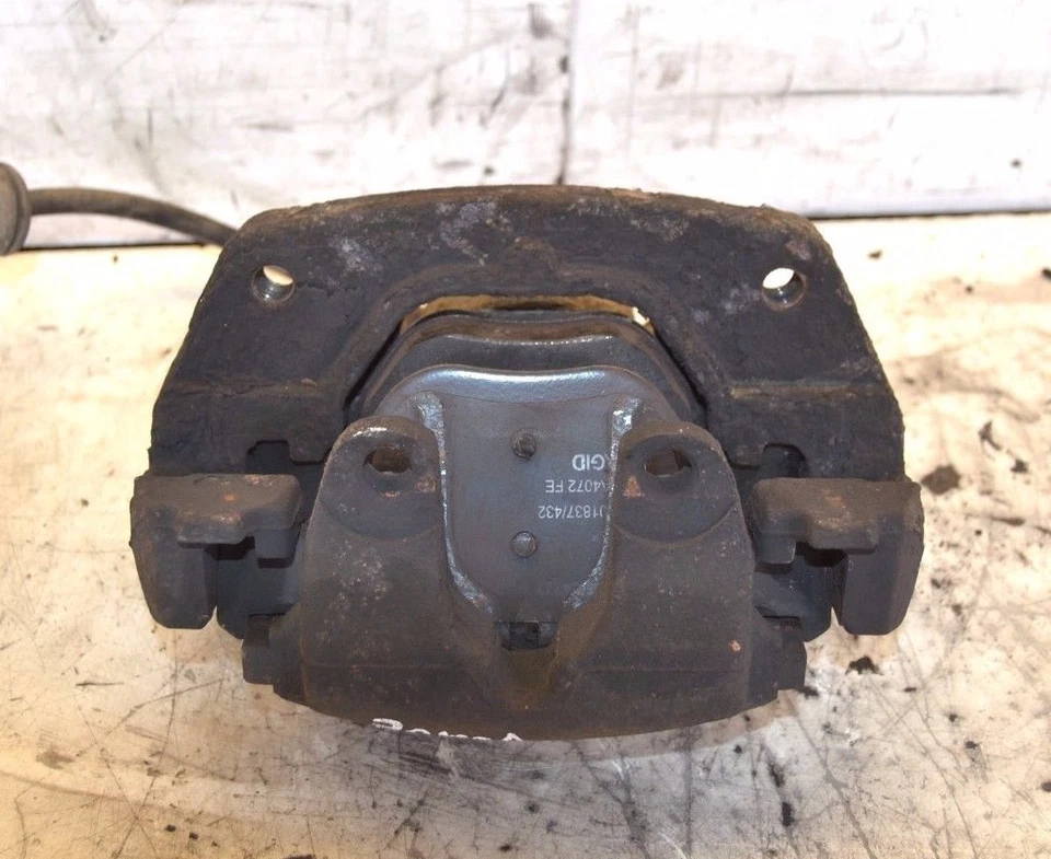 Pinza de freno delantera derecha Land Rover Range Rover Vogue 2004 Foto 4 de 4