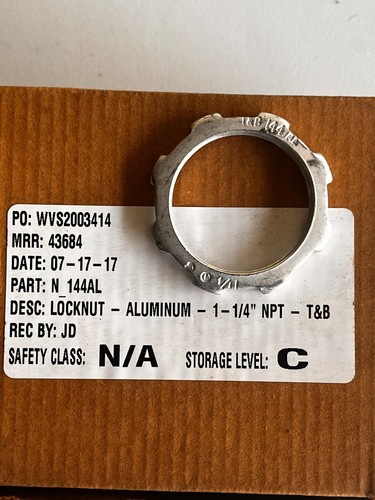 Thomas & Betts CAT NO. 144AL - 1-1/4" Locknut - BOX of 50 - Picture 4 of 5