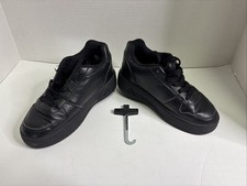 Heelys Kid s Youth Size 1 Black Heelys Roller Sneakers