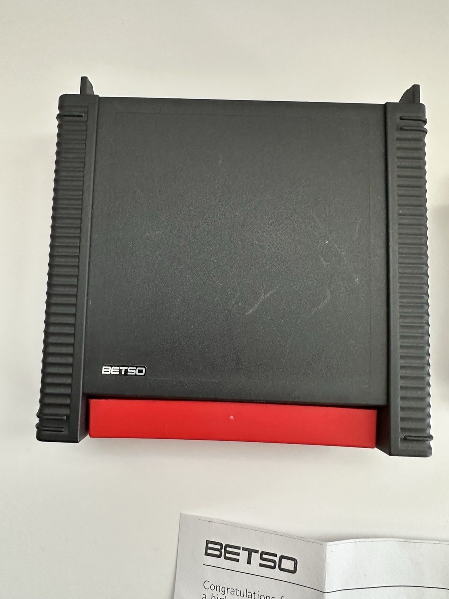 BETSO SBOX-1N Highly accurate time code and word clock generator