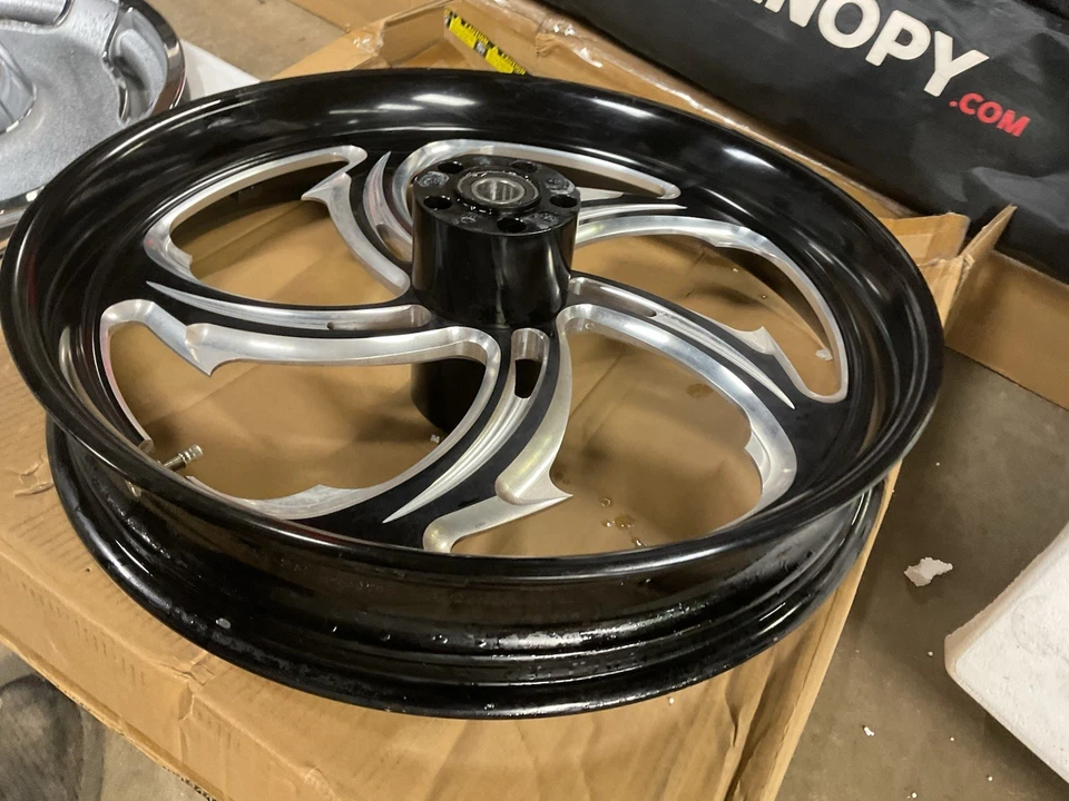 Rueda de moto Performance Machine "Rival" - 21" Foto 2 de 4