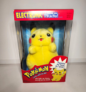 Hasbro ピカチュウ ぬいぐるみ ELECTRONIC PLUSH 1989 Hasbro Pikachu Plush | eBay