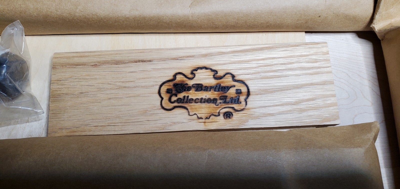 The Bartley Collection Hepplewhite Side Table Kit Cherry Wood NEW