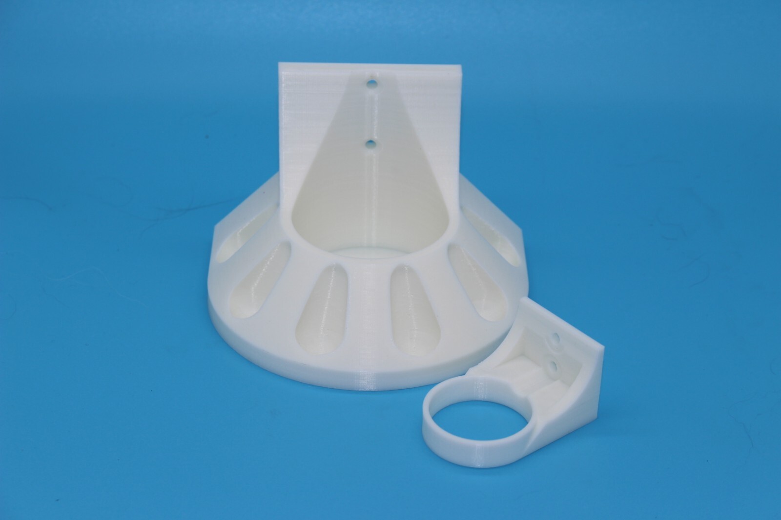 White Lightsaber Wall Mount Savi's Workshop 6 Kyber Crystal Holder