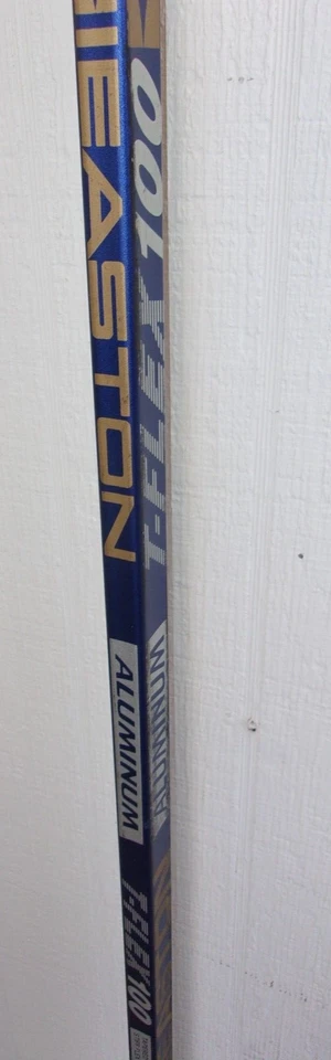 HOFer PHOENIX COYOTES Jeremy Roenick game-used, unbroken,auto'd Easton T-Flex 96 - Image 4 of 4