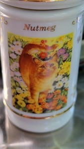 Lenox Cats of Distinction Nutmeg Spice Jar w/ Lid Porcelain White/Gold
