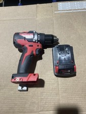 Milwaukee 2801-20 M18 FUEL BRUSHLESS 1/2" Drill/Driver 2.0ah Battery Read Desc