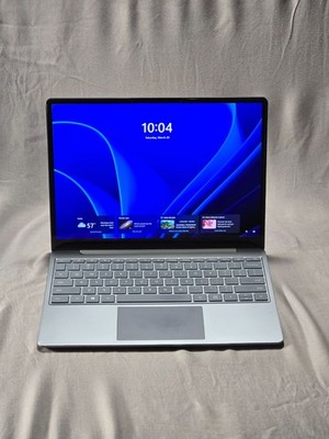 Microsoft Surface Laptop Go 12.4
