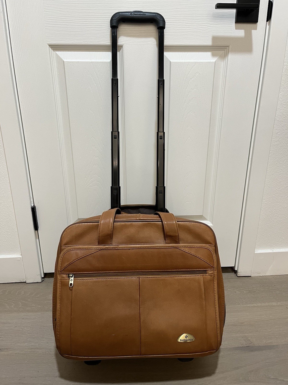 Samsonite Tan Leather Wheeled Portfolio Rolling CarryOn Lapt