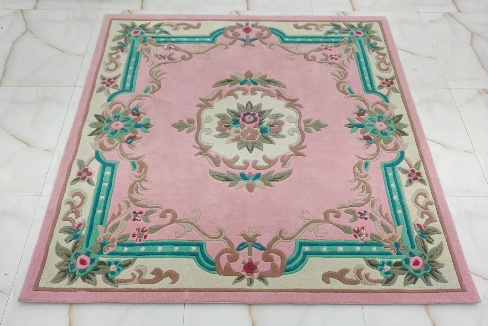 Handmade Pink 100% Wool Area Rug: Hand Tufted Floral Chinese-Stylis Carpet