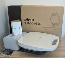 Cricut AutoPress Heat Press Machine, Boxed, Complete, Excellent Condition