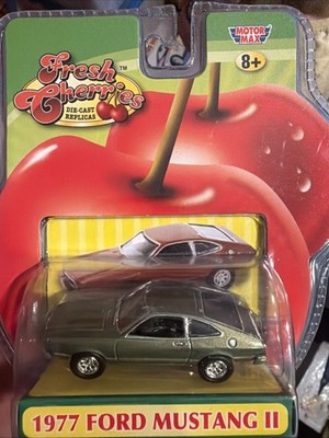 Motor Max Fresh Cherries Diecast Replicas 1977 Ford Mustang Two