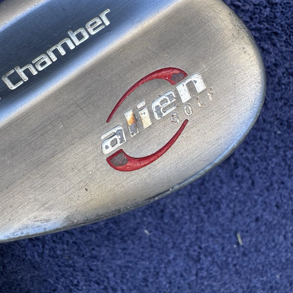 Alien Tutch Chamber 56* Sand Wedge Left Hand Gunmetal Finish 35” - Image 2 of 4