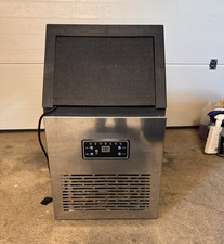 Countertop Ice Maker Stainless Steel w/ Digital Panel Timer Clean Cycle Silver