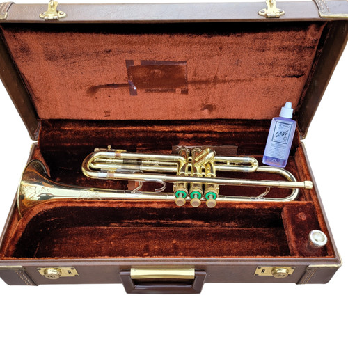 Vtg Olds Ambassador Bb Trumpet Gold Brass with Mouthpiece and Hard Olds Case