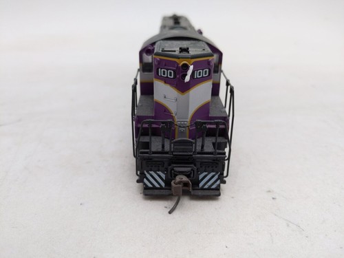 Atlas 8402 HO Atlantic Coast Line EMD GP-7 Locomotive #100 EX/Box - Picture 4 of 8