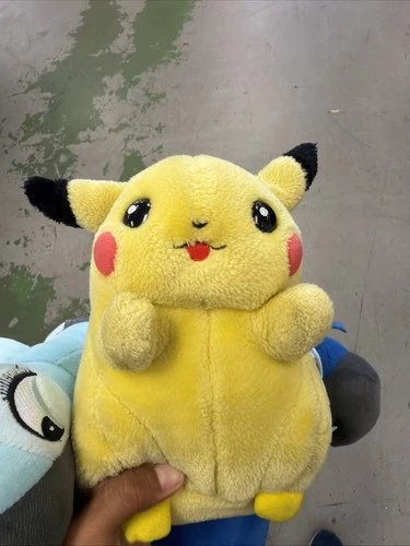 Vintage 1990 Pokémon Pikachu Plush – Original Stuffed Toy – Working Condition