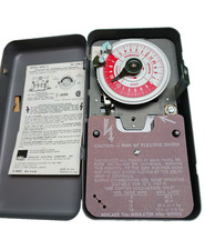 Paragon Electric Company Timer Model 4004-71 NOS