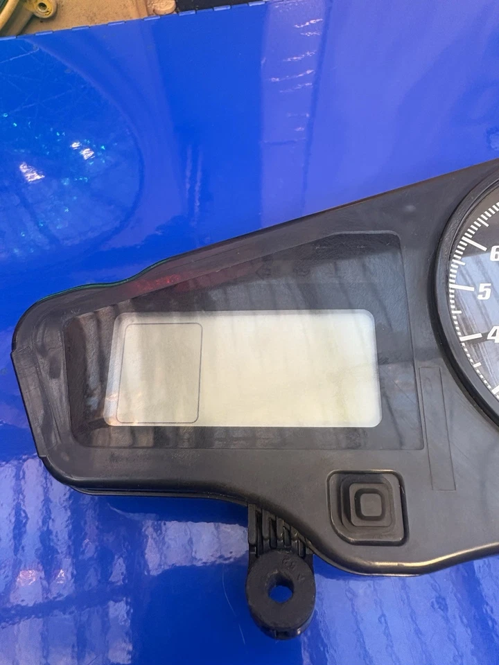 Gauge / Speedometer KMH Honda VFR 800 VTEC 2002-2013 (VFR800 RC46) ABS - Image 4 of 4