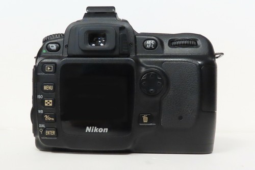 Nikon D50 Body 6.1MP Black DSLR Camera for REPAIR /PARTS - Picture 4 of 12