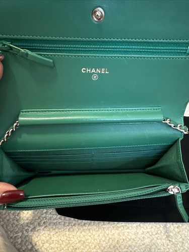 Chanel WOC Wallet On chain Green Lambskin - Picture 11 of 18