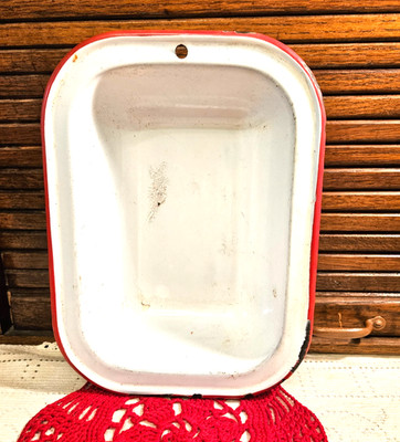Vintage Enamelware Baking Pan 8.5'' X  6'', 2'' Deep, 1'' rim,  White W/Red Trim