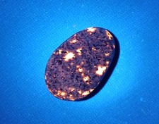 Fluorescent Sodalite  Yooperlite  0.7 oz. Bright Spots on Stone.