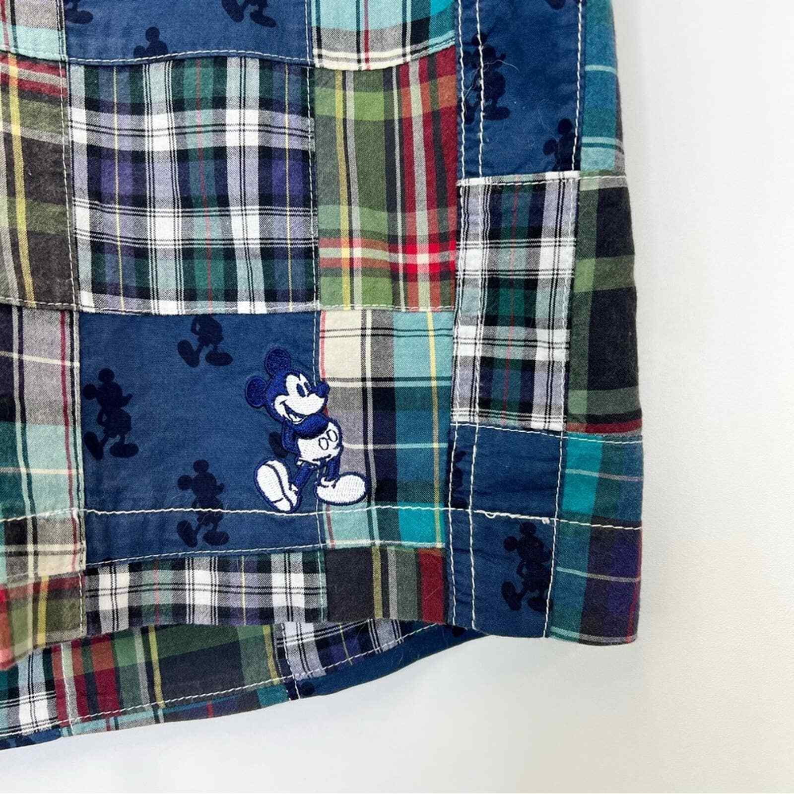 Disney World Mickey Mouse Patchwork Shorts Mens 4… - image 3