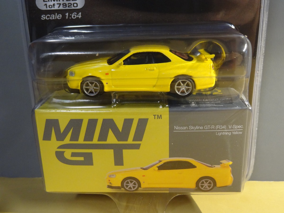 MINI GT #762 - LIGHTNING YELLOW - NISSAN SKYLINE GT-R (R34) V-SPEC
