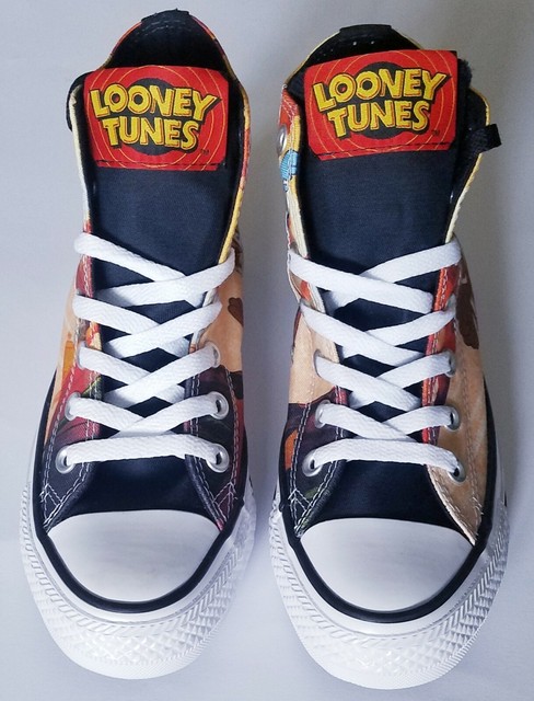 Wile E. Coyote and Roadrunner Battle On The Nike LeBron 18 Low â Sneaker Novel