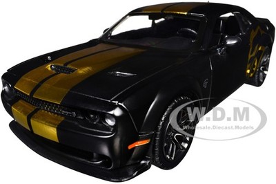 2018 DODGE CHALLENGER SRT HELLCAT MATT BLACK 1/24 DIECAST CAR BY