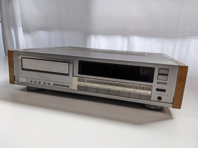 YAMAHA CDX-2000 CD Player